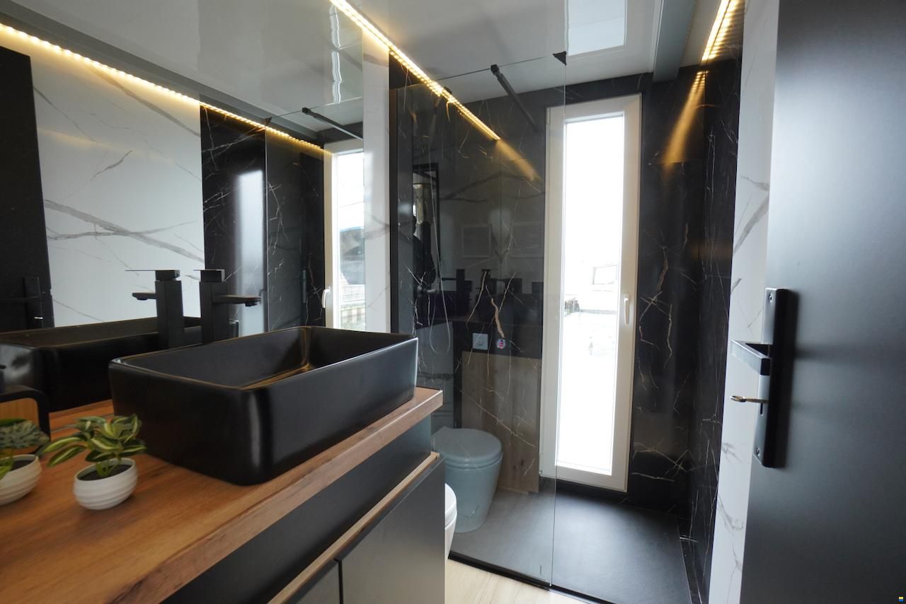 Hartmann Boote Waterlounge 13