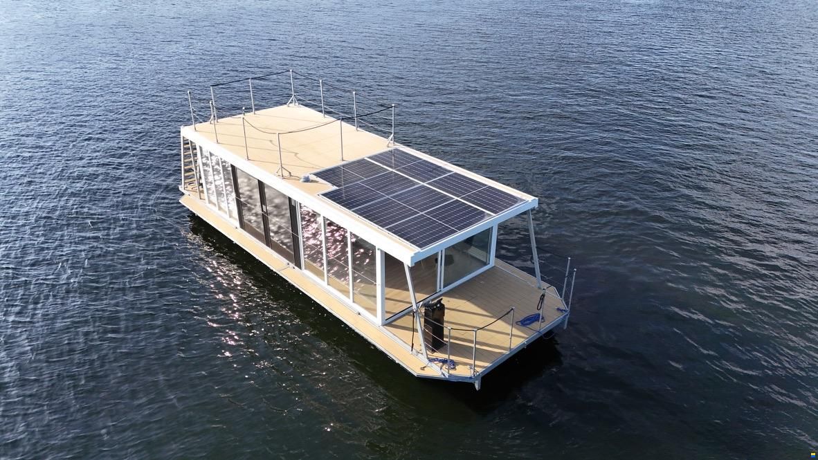 Hartmann Boote Waterlounge 13