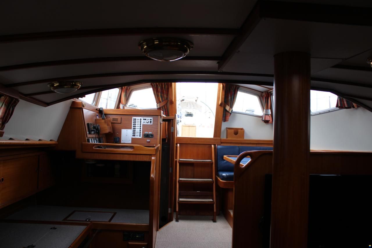 Victoire 1270 Decksaloon