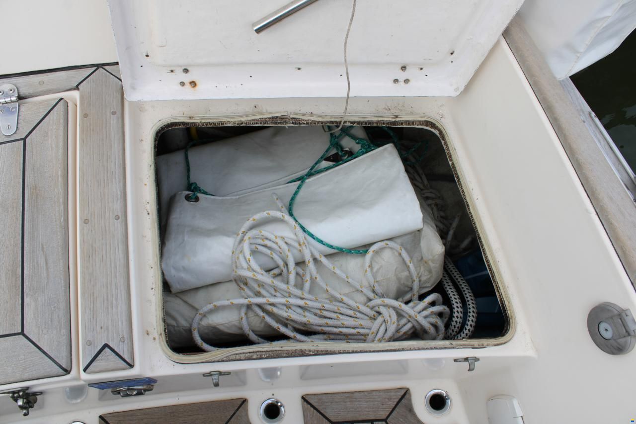 Victoire 1270 Decksaloon