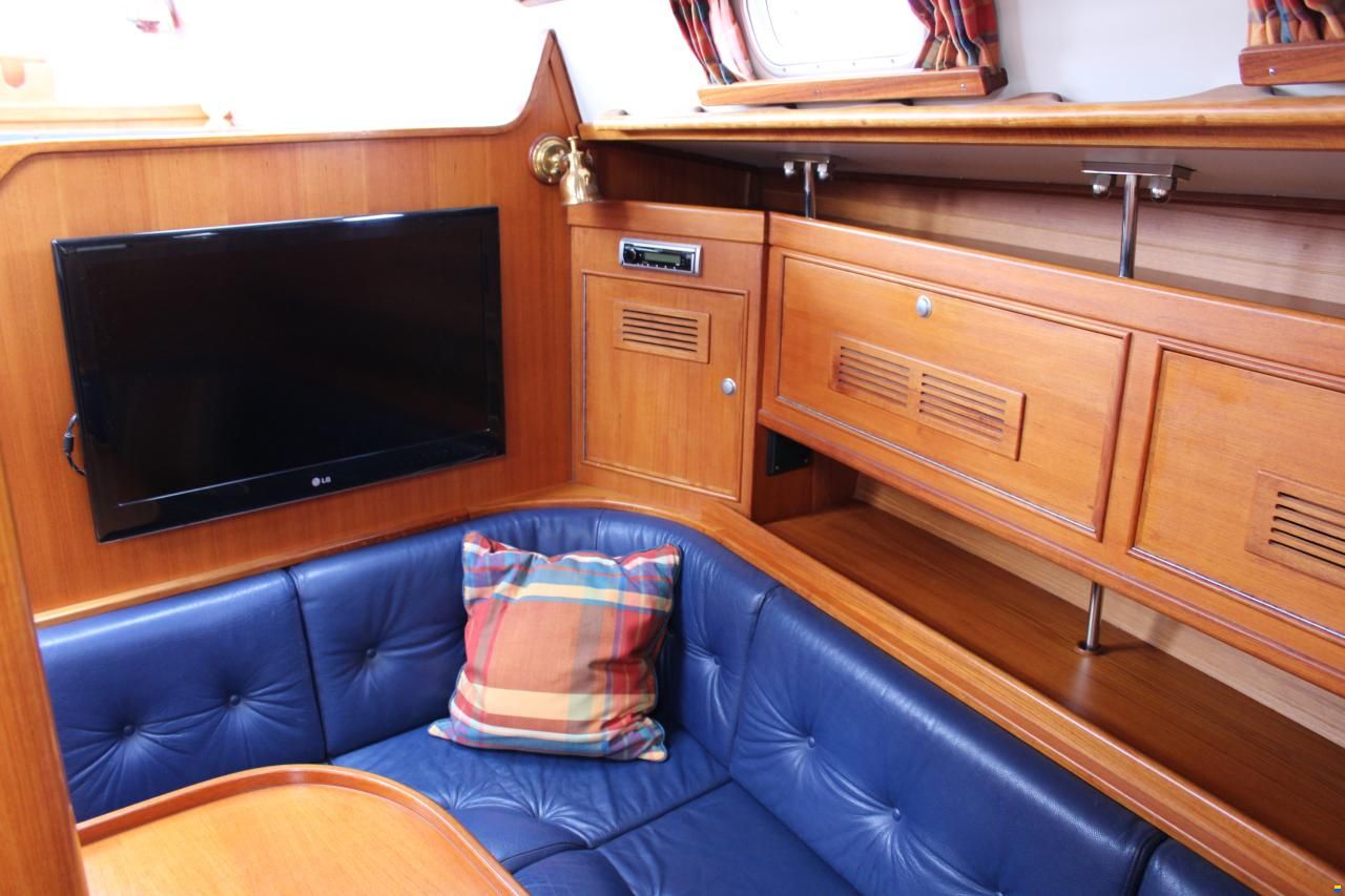 Victoire 1270 Decksaloon