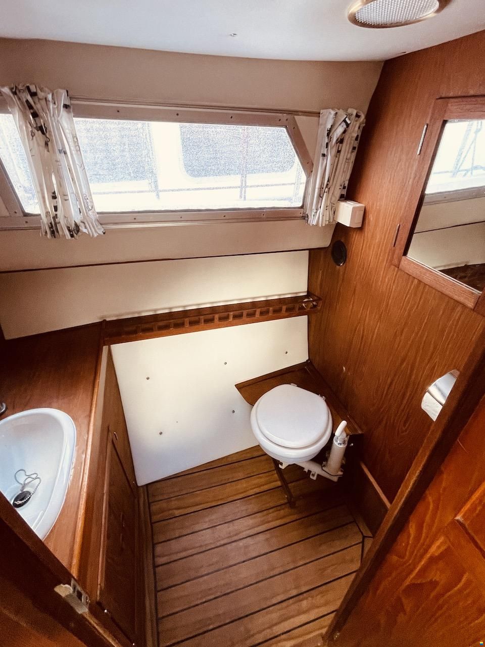 Marex 32