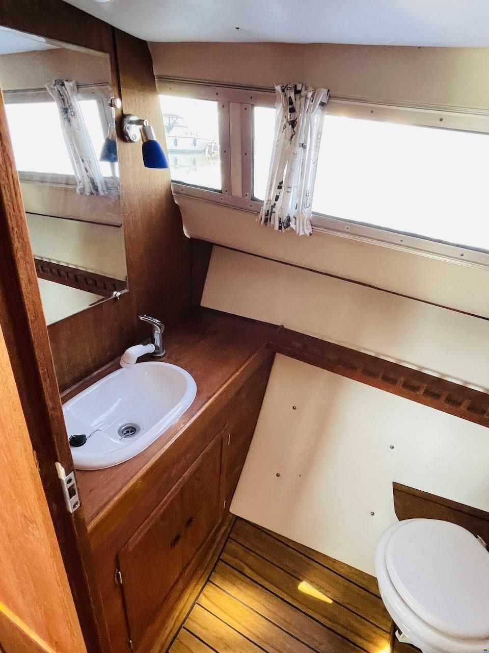 Marex 32