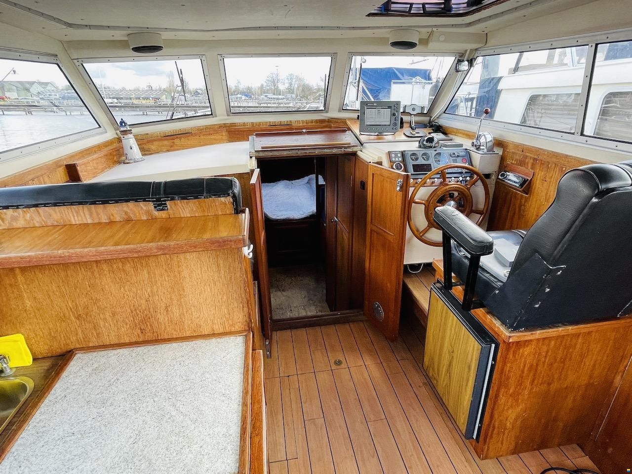 Marex 32