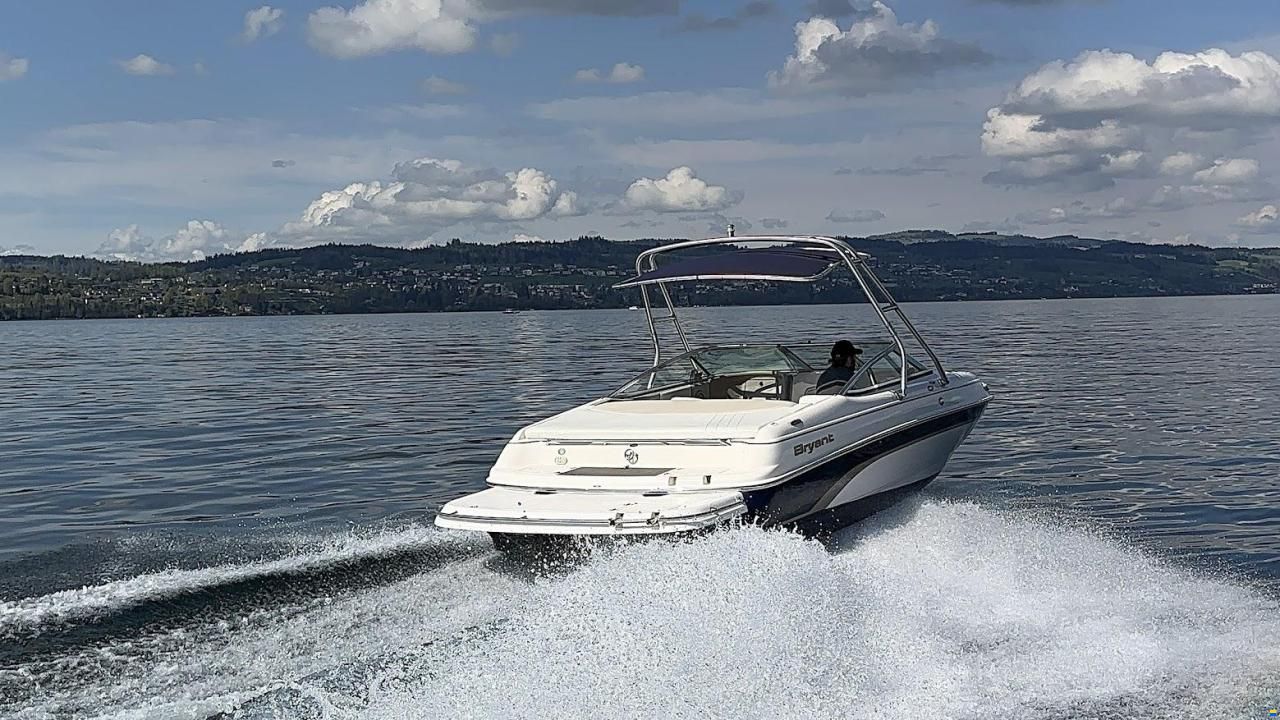 Bryant 214 Bowrider