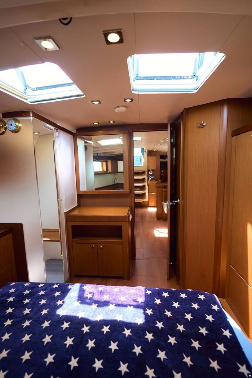 Beneteau Oceanis 48