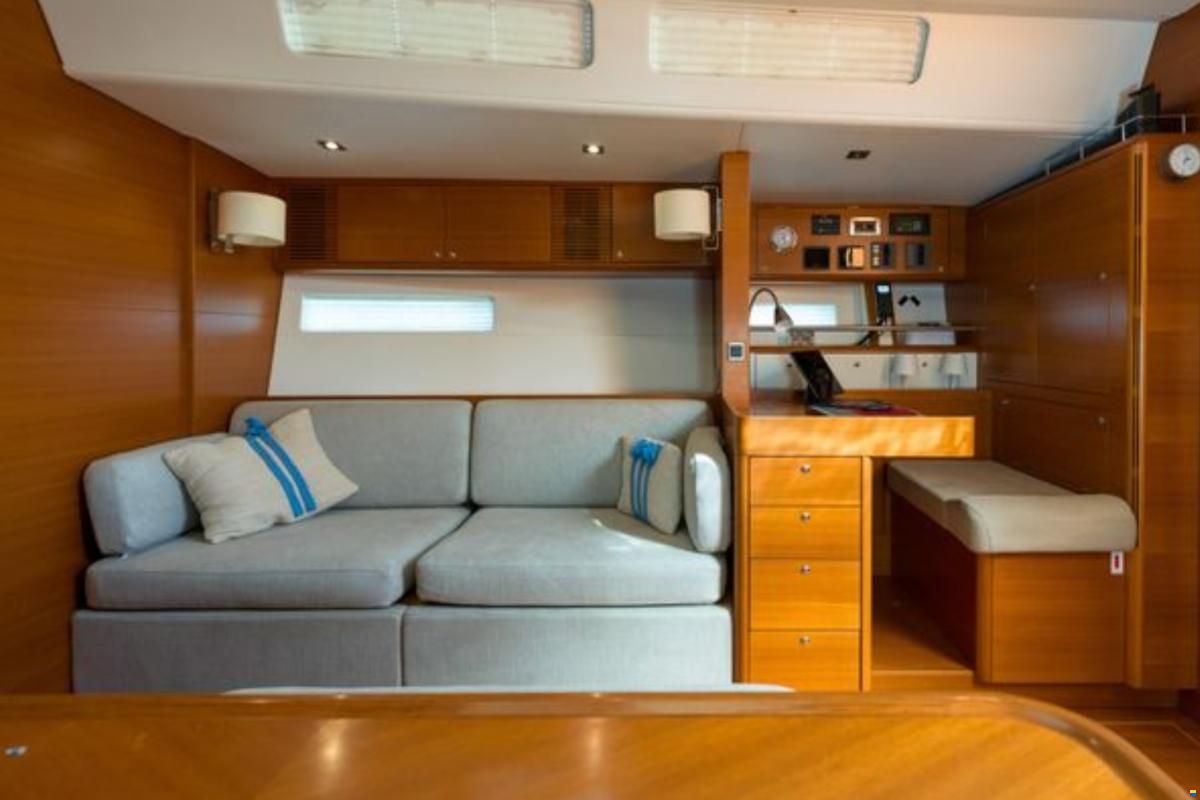 X-Yachts X-65