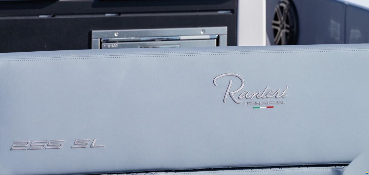 Ranieri 255 SL