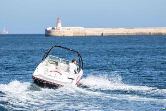 Bryant 233 Bowrider