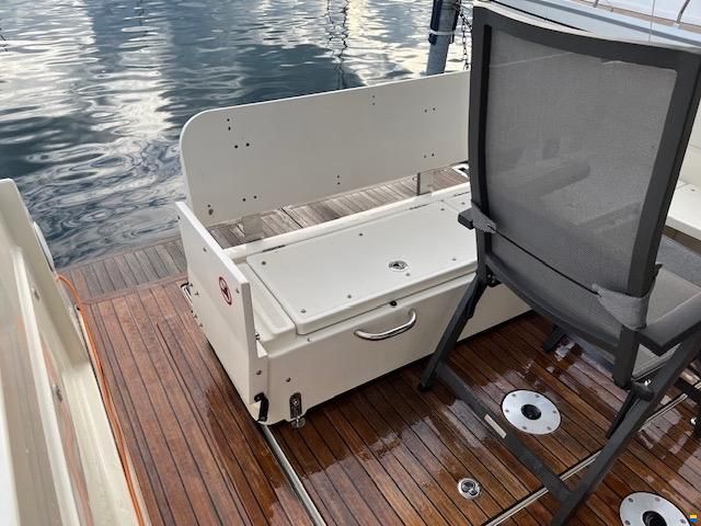 Quicksilver Activ 855 Cruiser