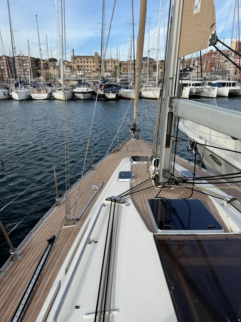 Bavaria Lagoon 390