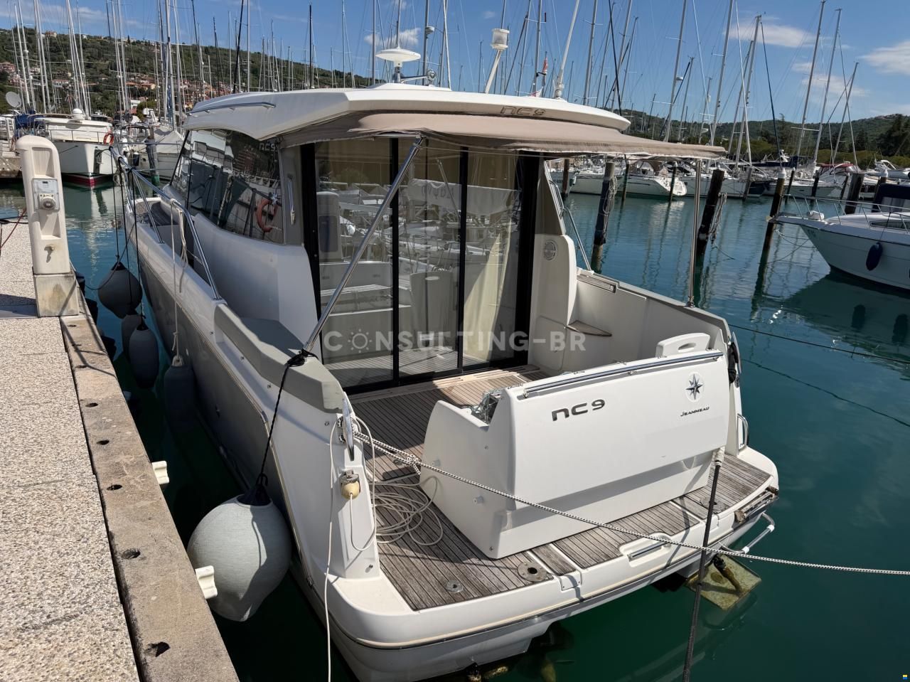 Jeanneau NC9