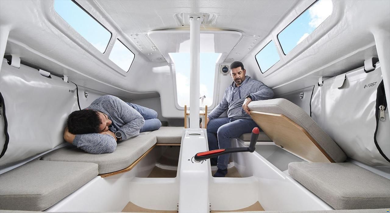Beneteau First 24