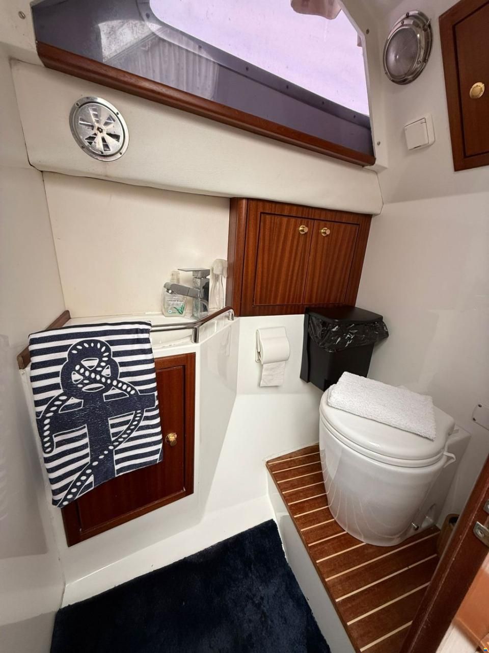 Sportcruiser Galeon Flybridge 280