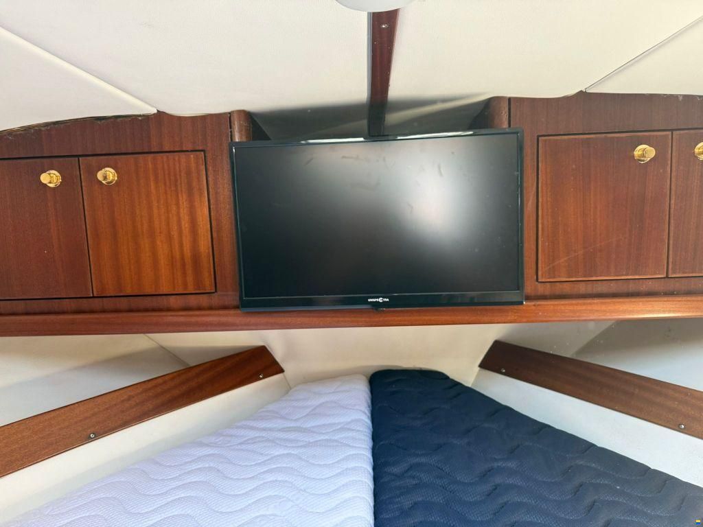 Sportcruiser Galeon Flybridge 280