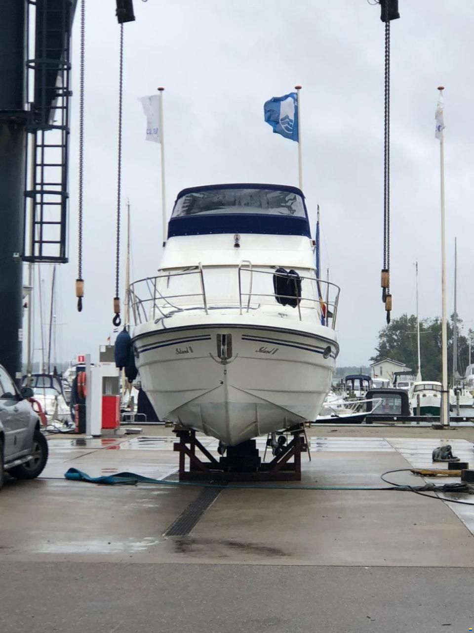 Sportcruiser Galeon Flybridge 280