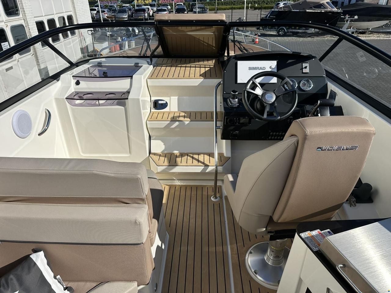Quicksilver 805 Cruiser