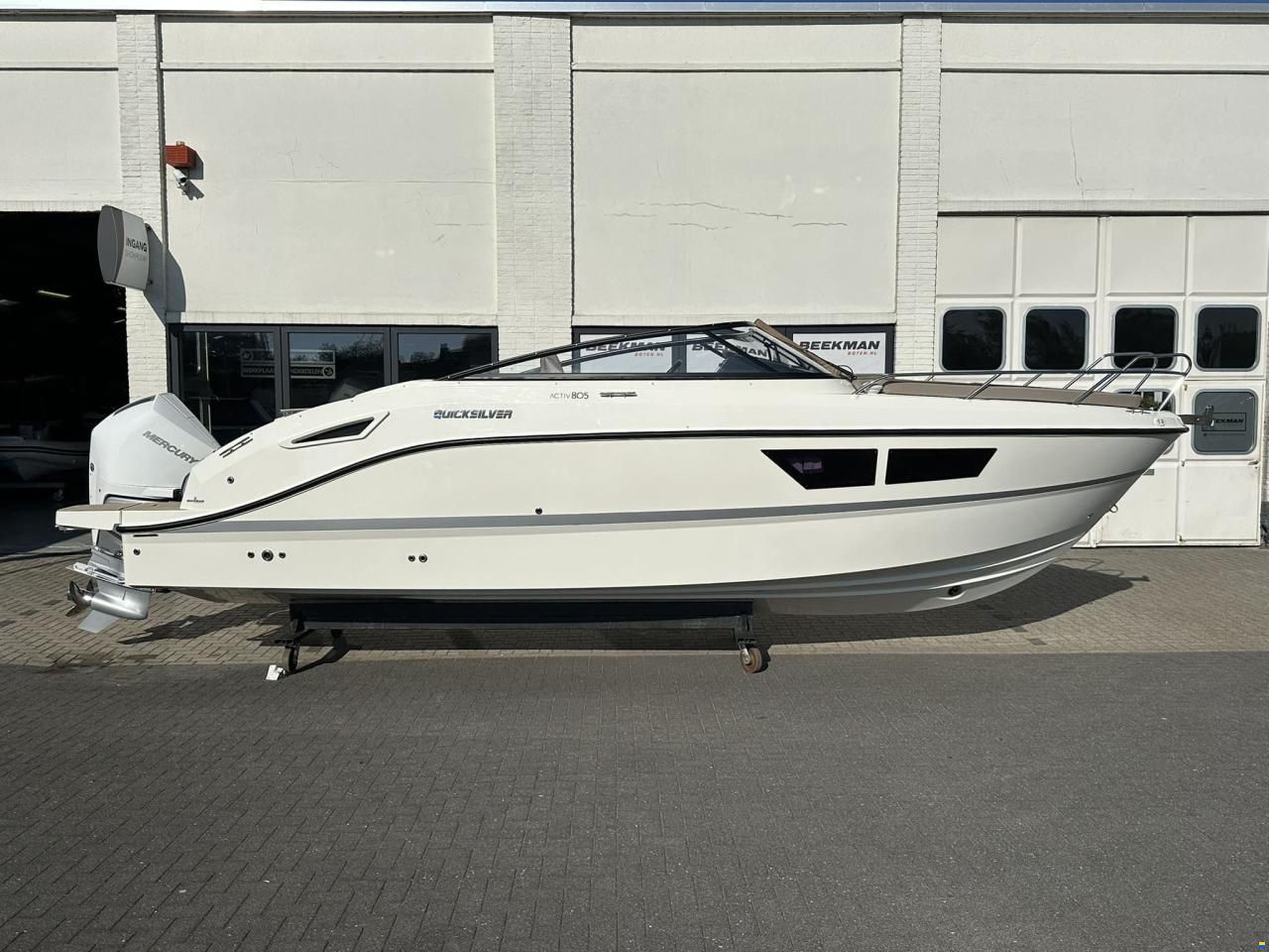 Quicksilver 805 Cruiser