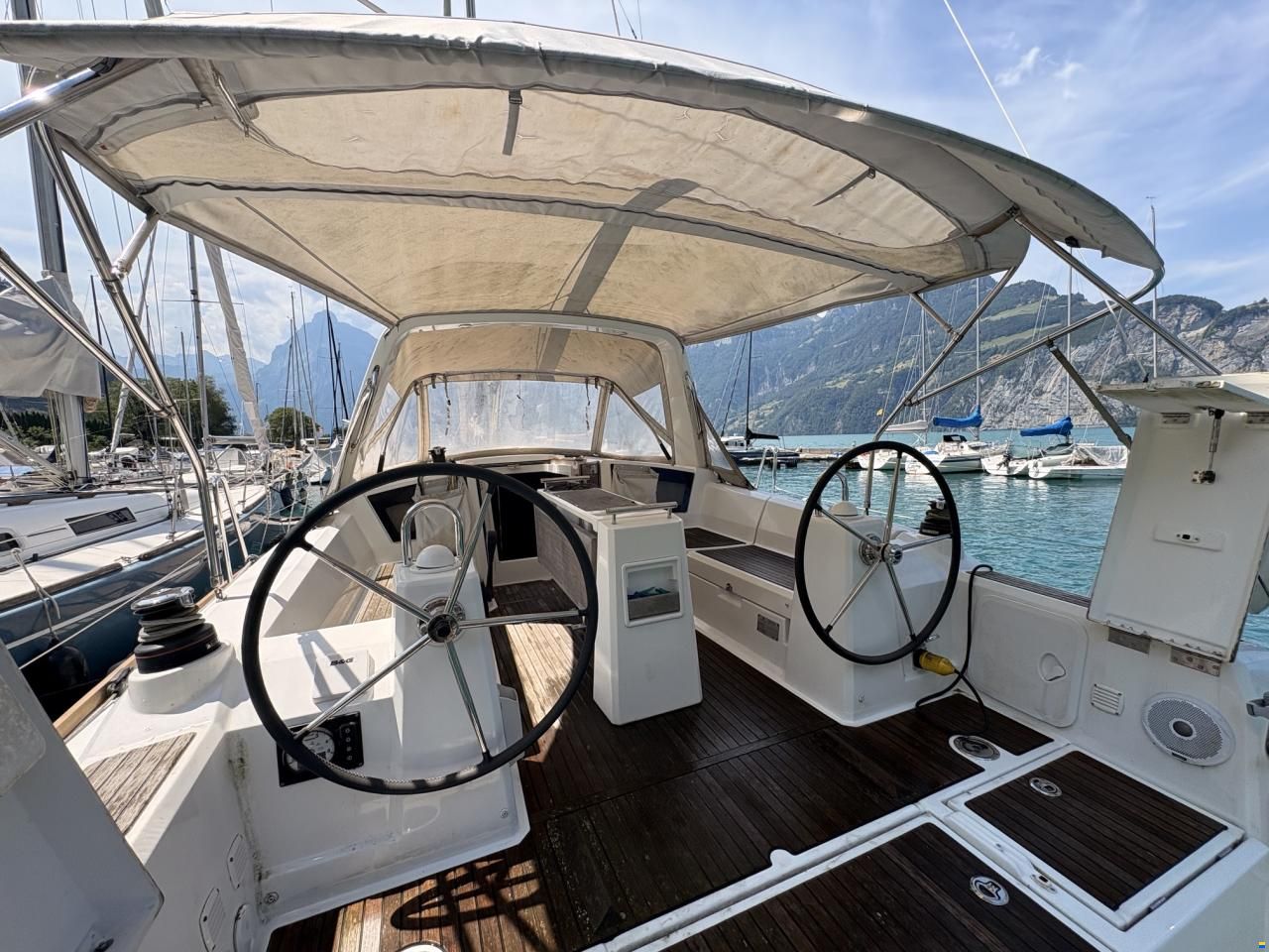 Beneteau Oceanis 35 Weekender