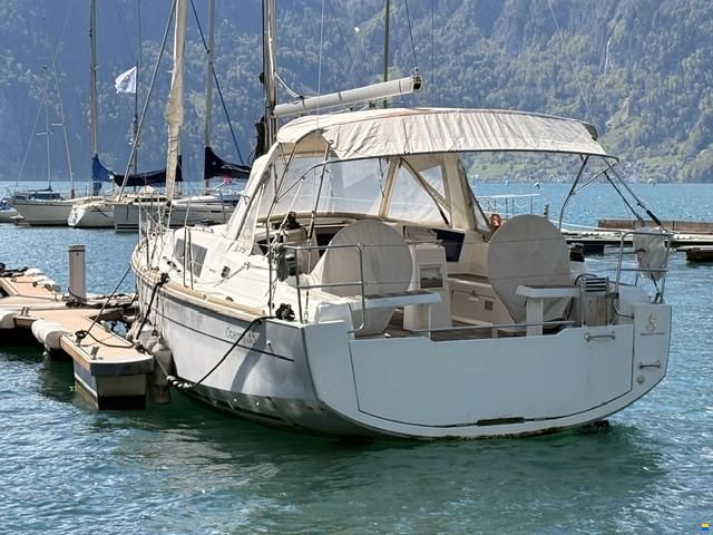 Beneteau Oceanis 35 Weekender