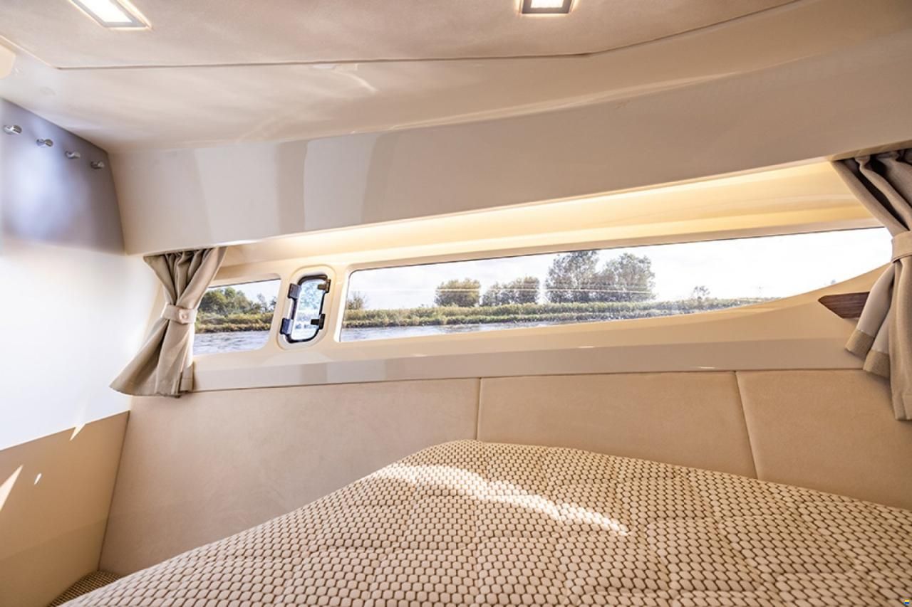 Marex 310 Sun Cruiser