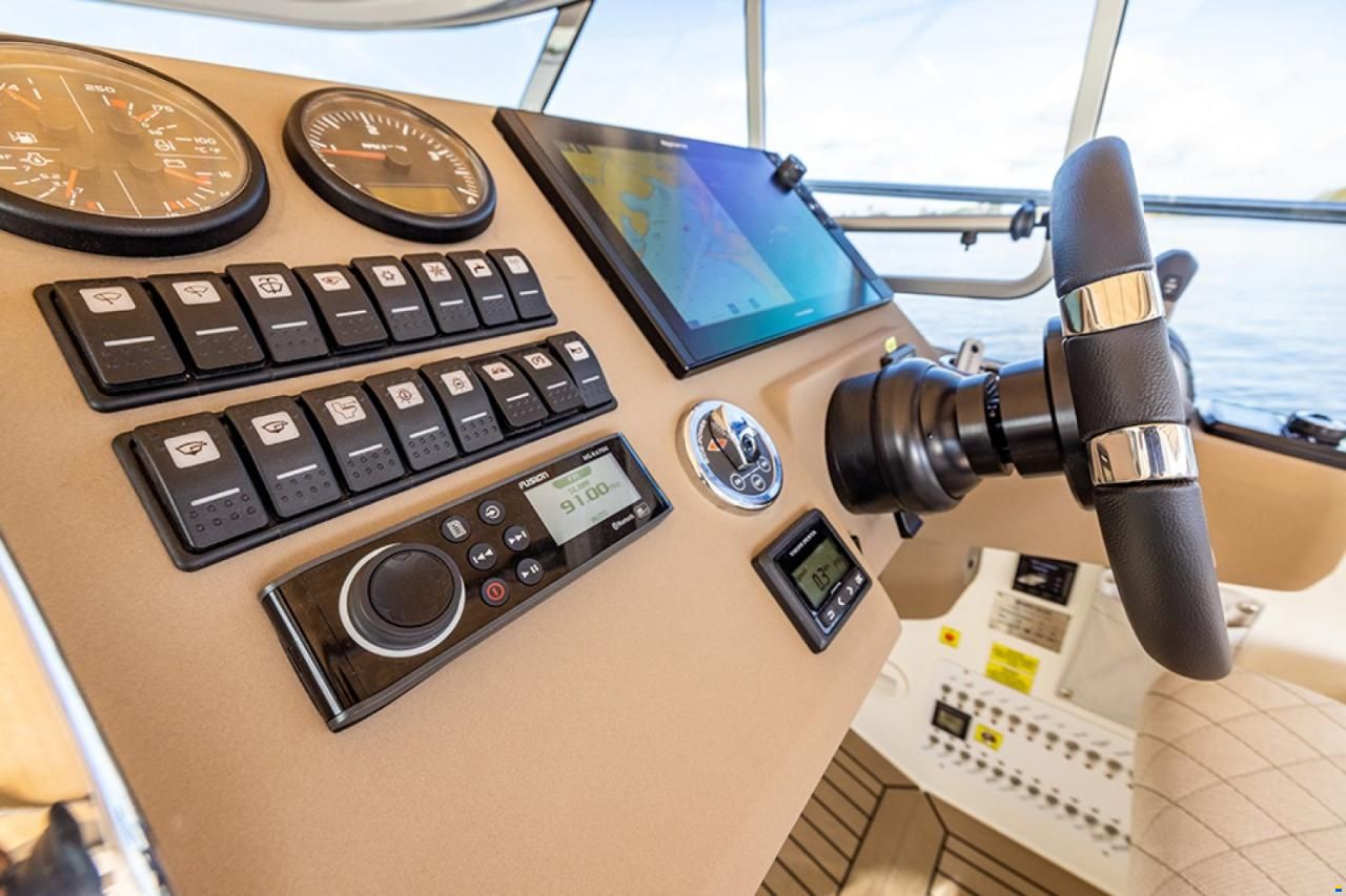 Marex 310 Sun Cruiser