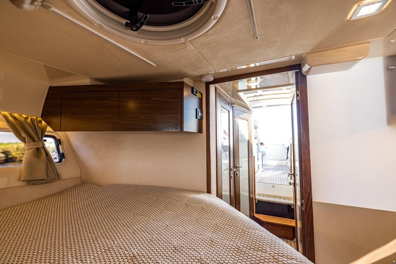 Marex 310 Sun Cruiser