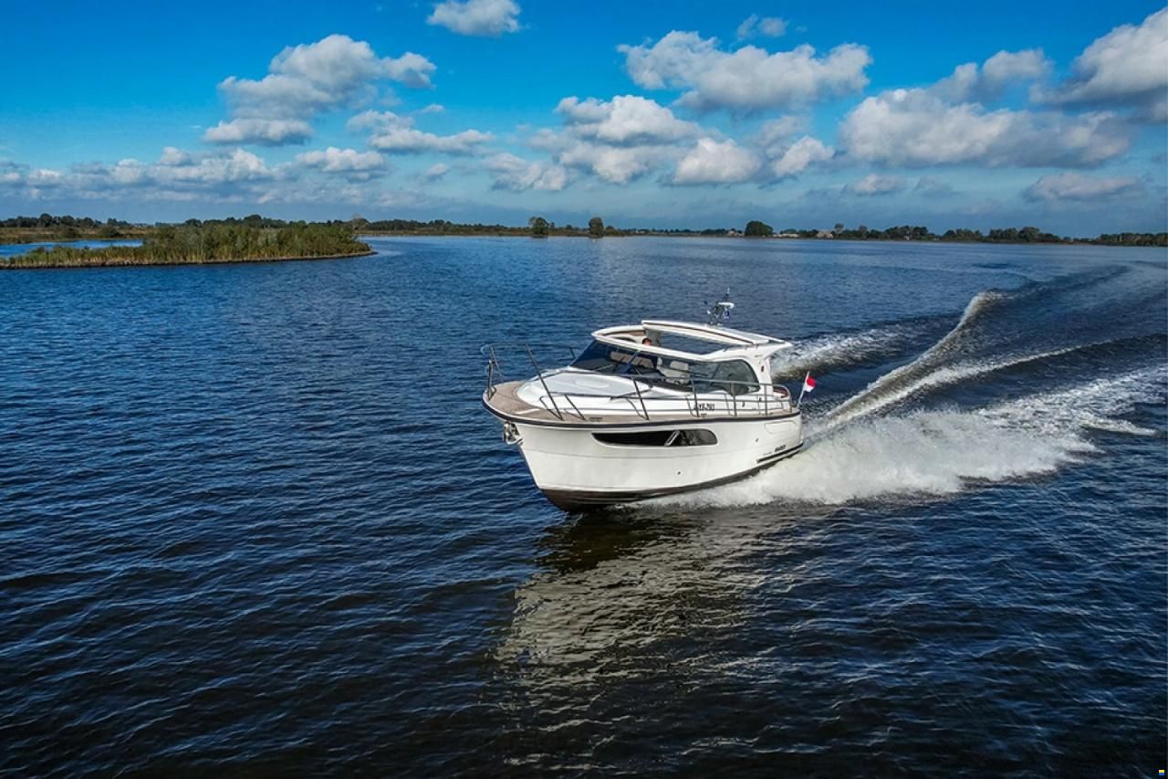 Marex 310 Sun Cruiser