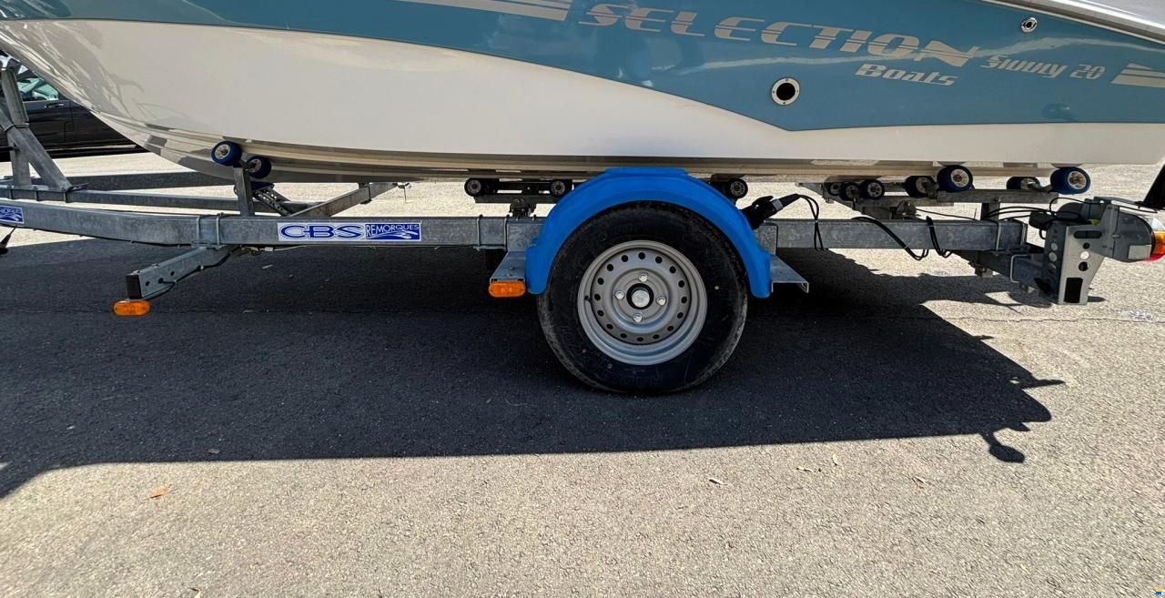 Selection Boats Sunny 20