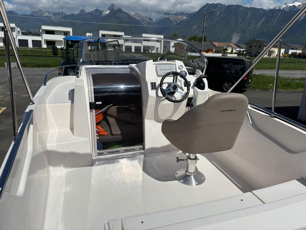 Selection Boats Sunny 20