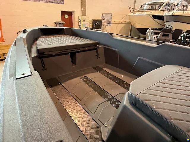 Sea Storm 17 Advantage  und Trailer