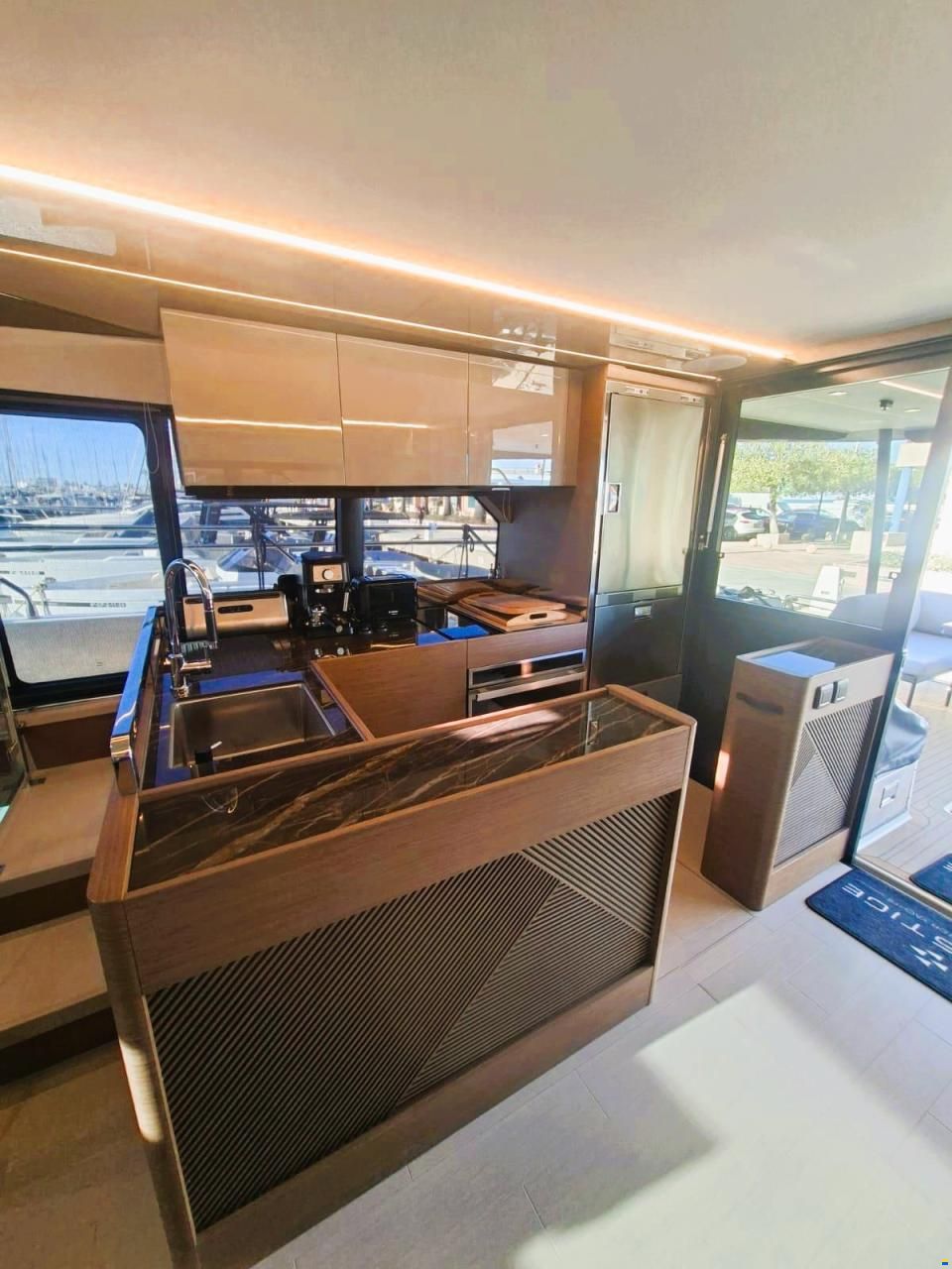Prestige M48