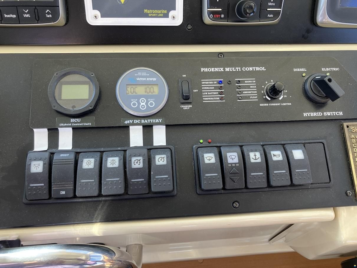 Seaway Greenline 33 Hybrid