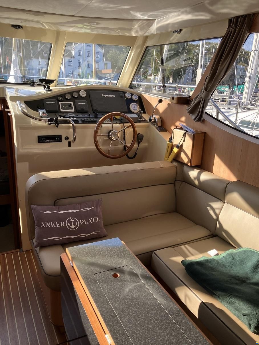 Seaway Greenline 33 Hybrid