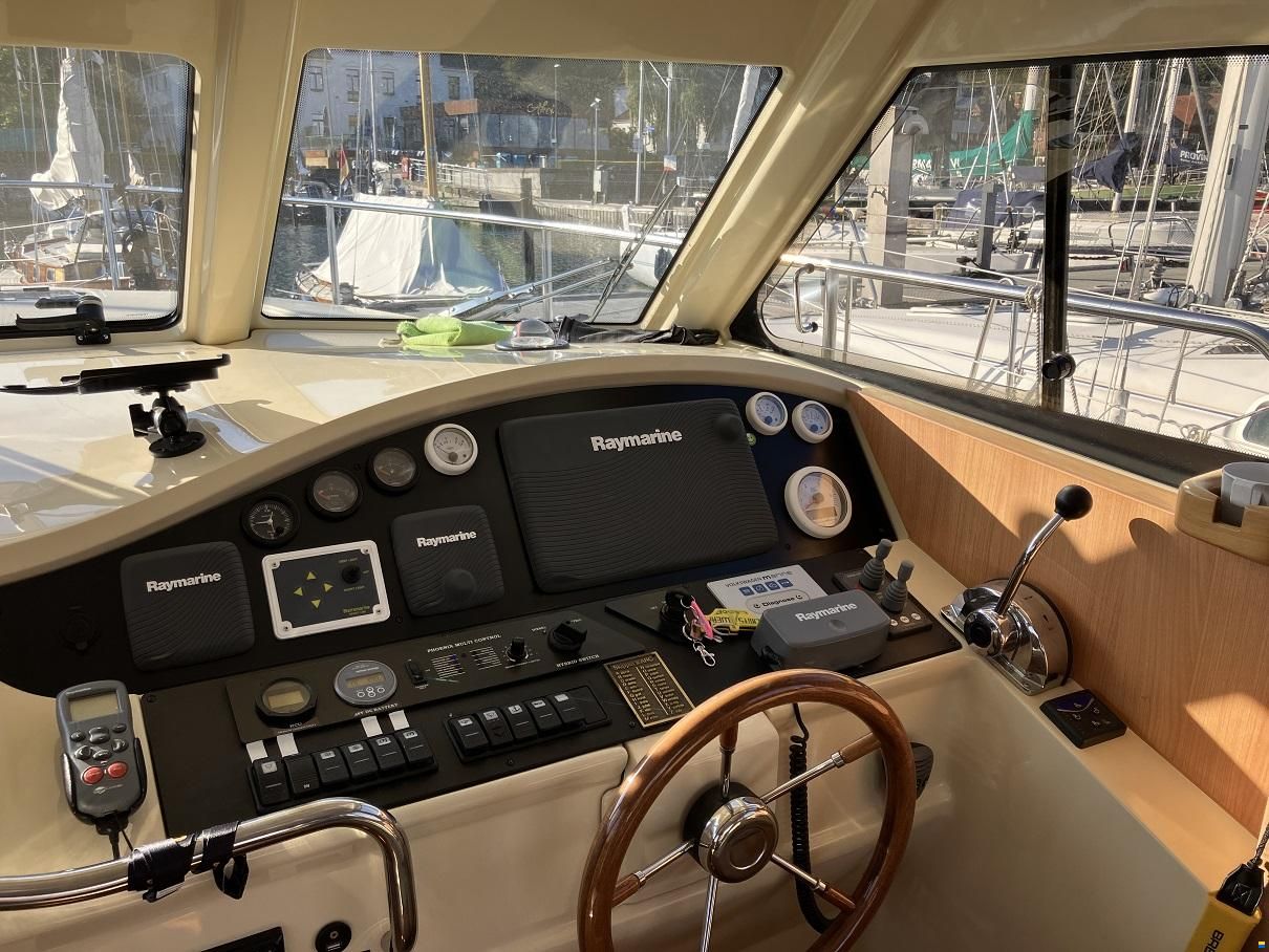 Seaway Greenline 33 Hybrid