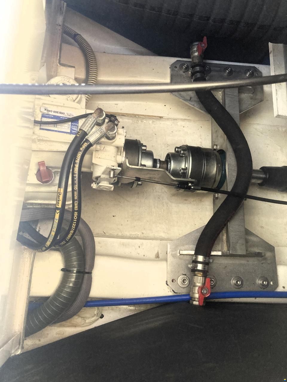 Seaway Greenline 33 Hybrid