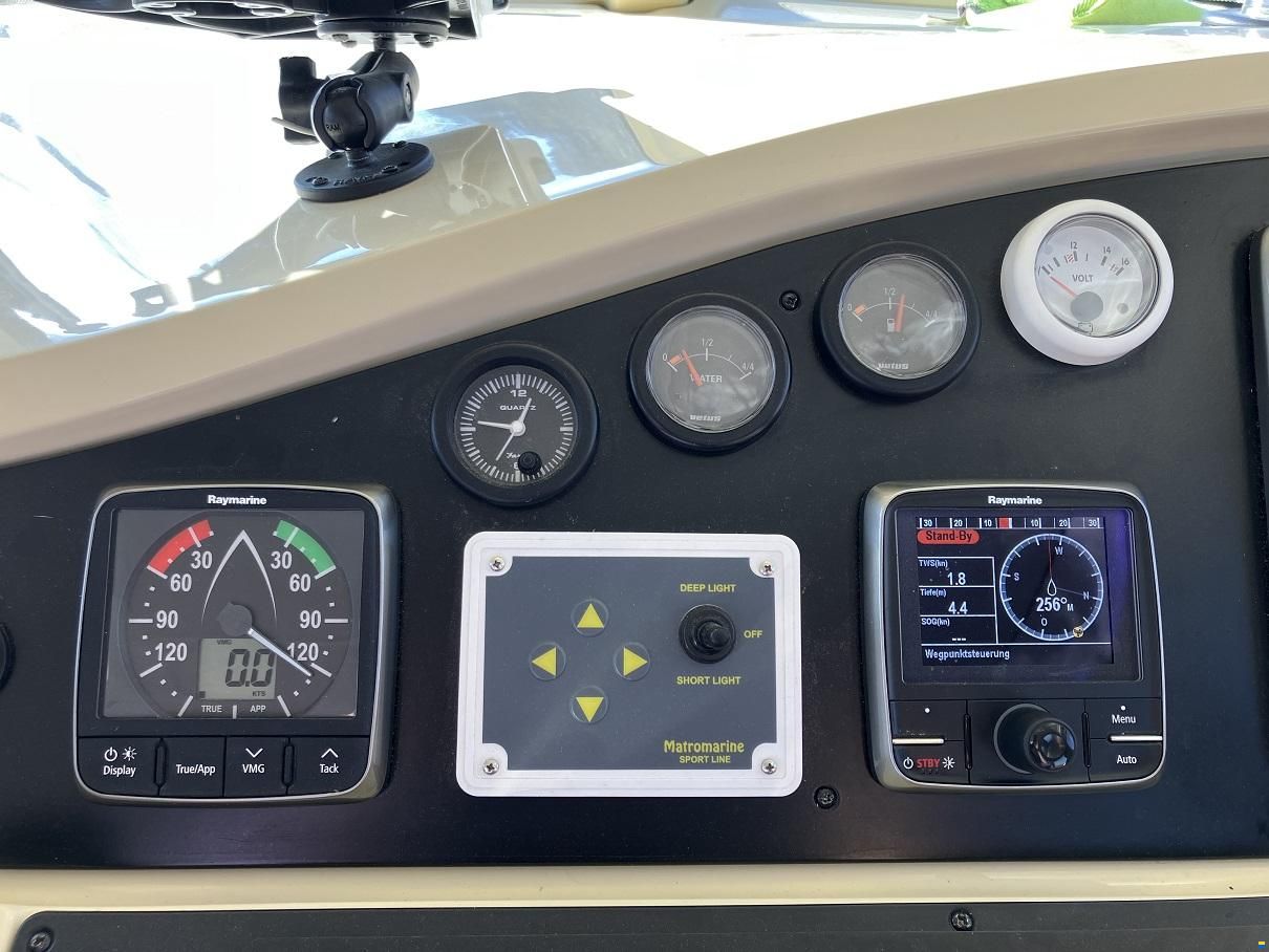 Seaway Greenline 33 Hybrid