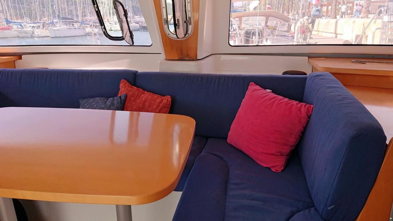 Fountaine Pajot Mahe 36
