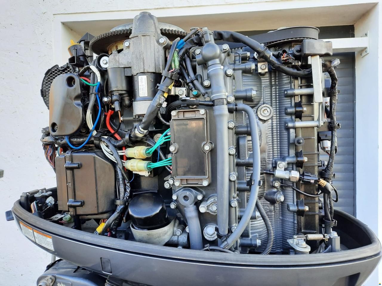 Yamaha F200