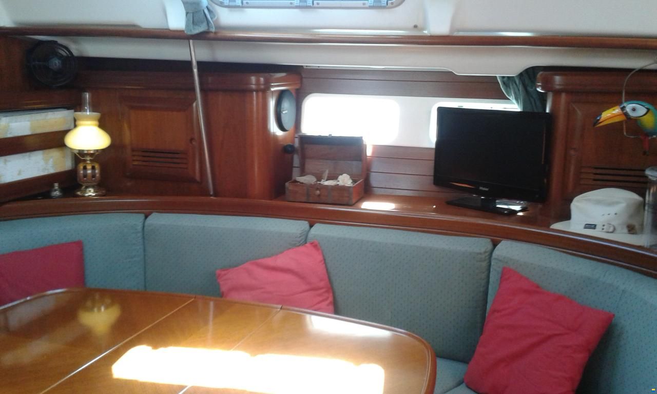 Beneteau Oceanis 411