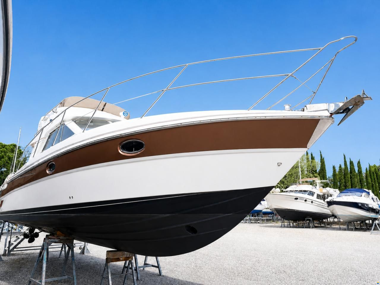 Fairline 33 Brava