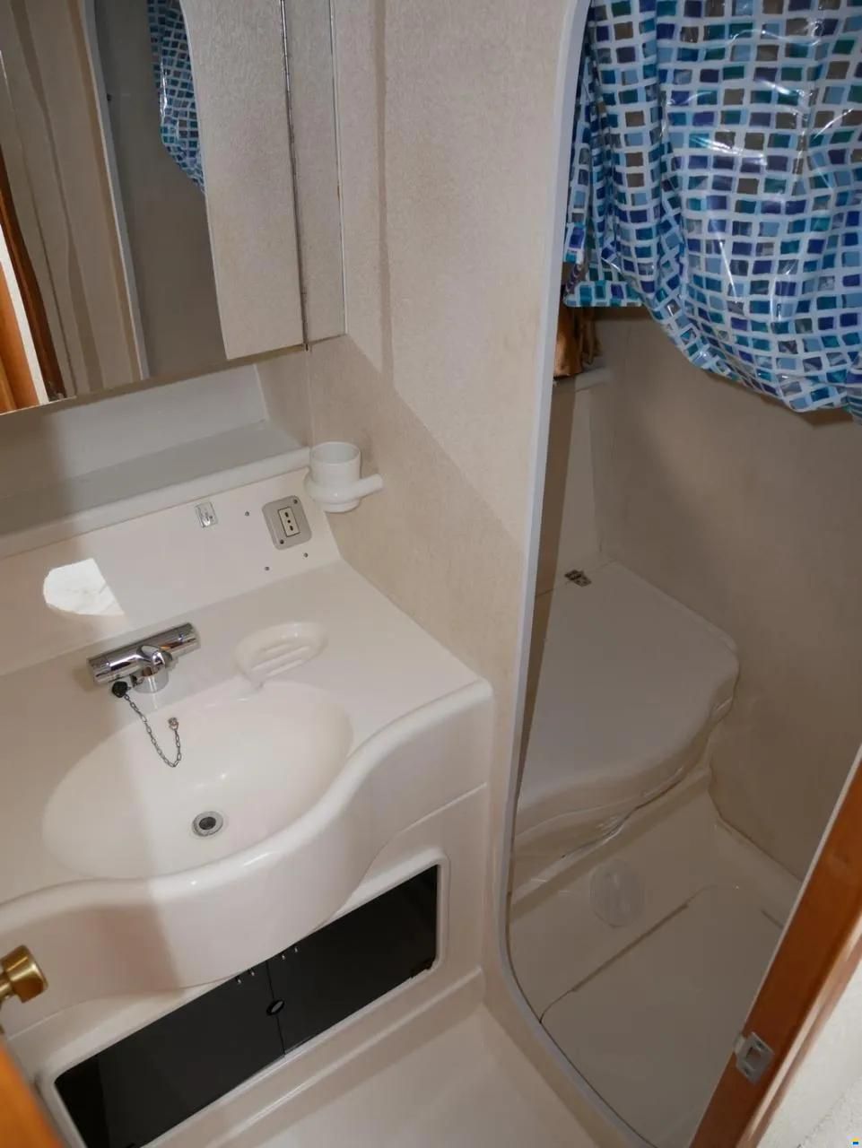 Fairline 33 Brava