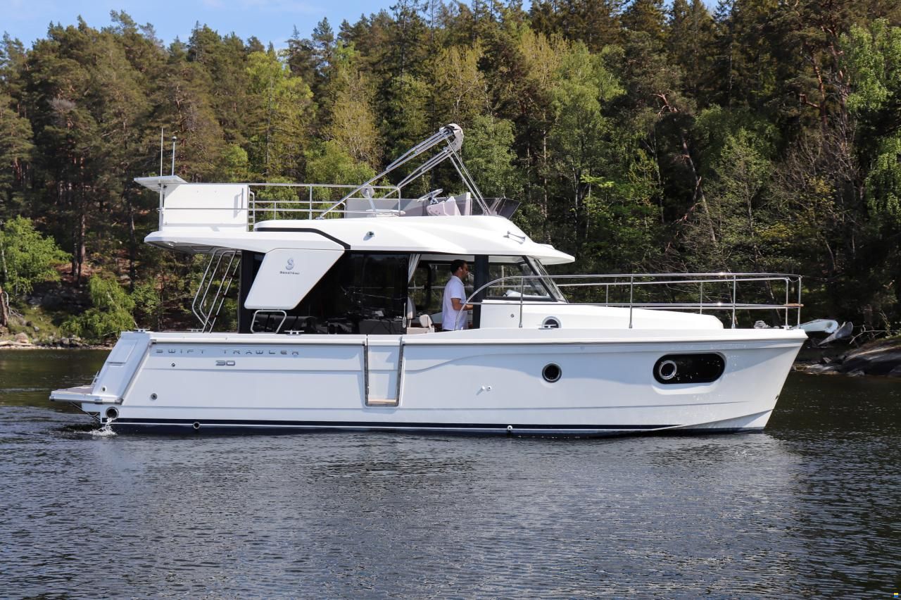 Beneteau Swift Trawler 30