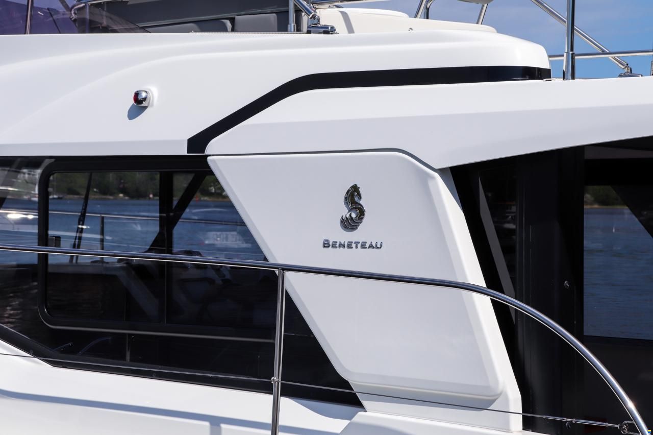 Beneteau Swift Trawler 30