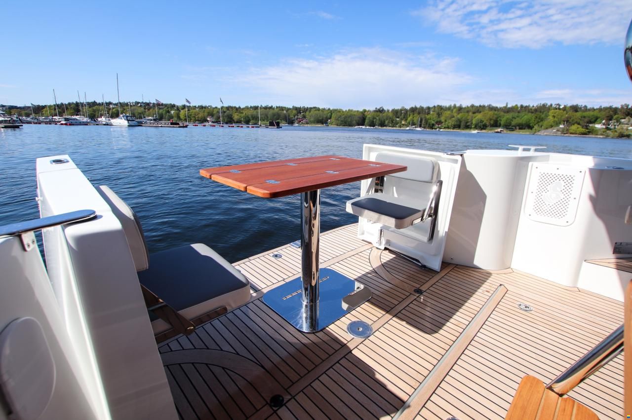 Beneteau Swift Trawler 30