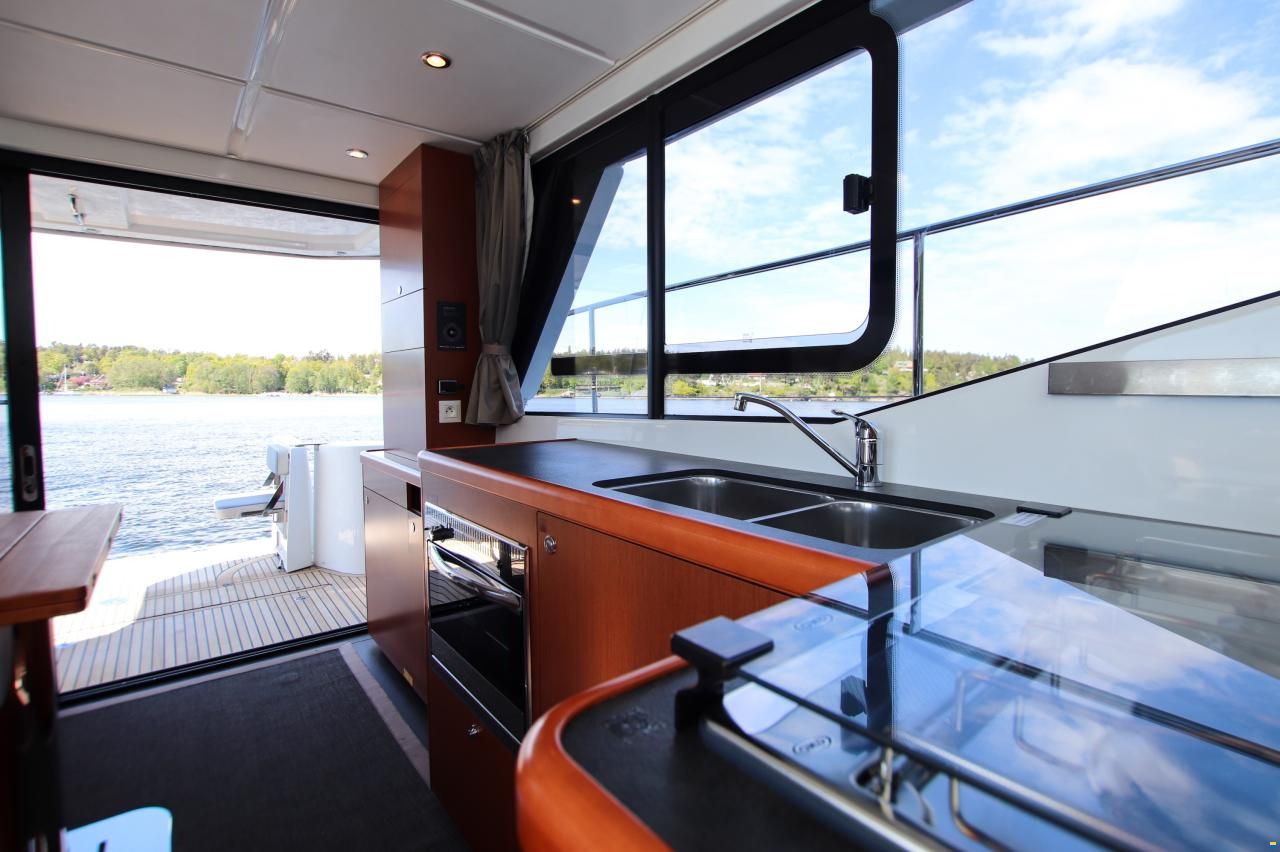 Beneteau Swift Trawler 30