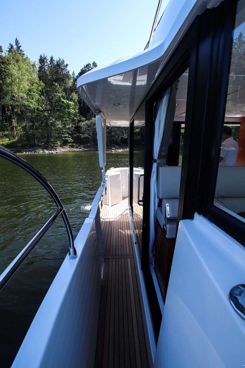 Beneteau Swift Trawler 30