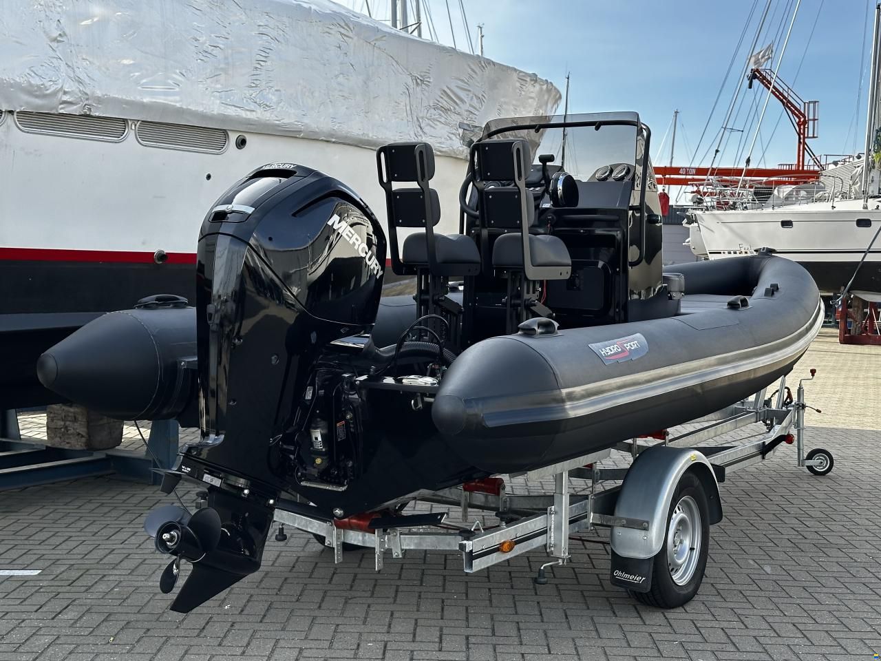 Hydrosport Performance RIBs - 585 VFI