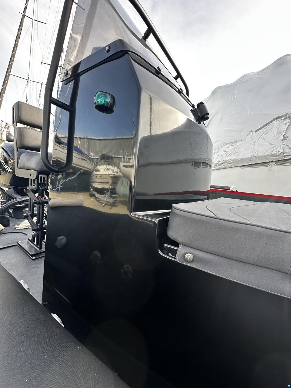 Hydrosport Performance RIBs - 585 VFI