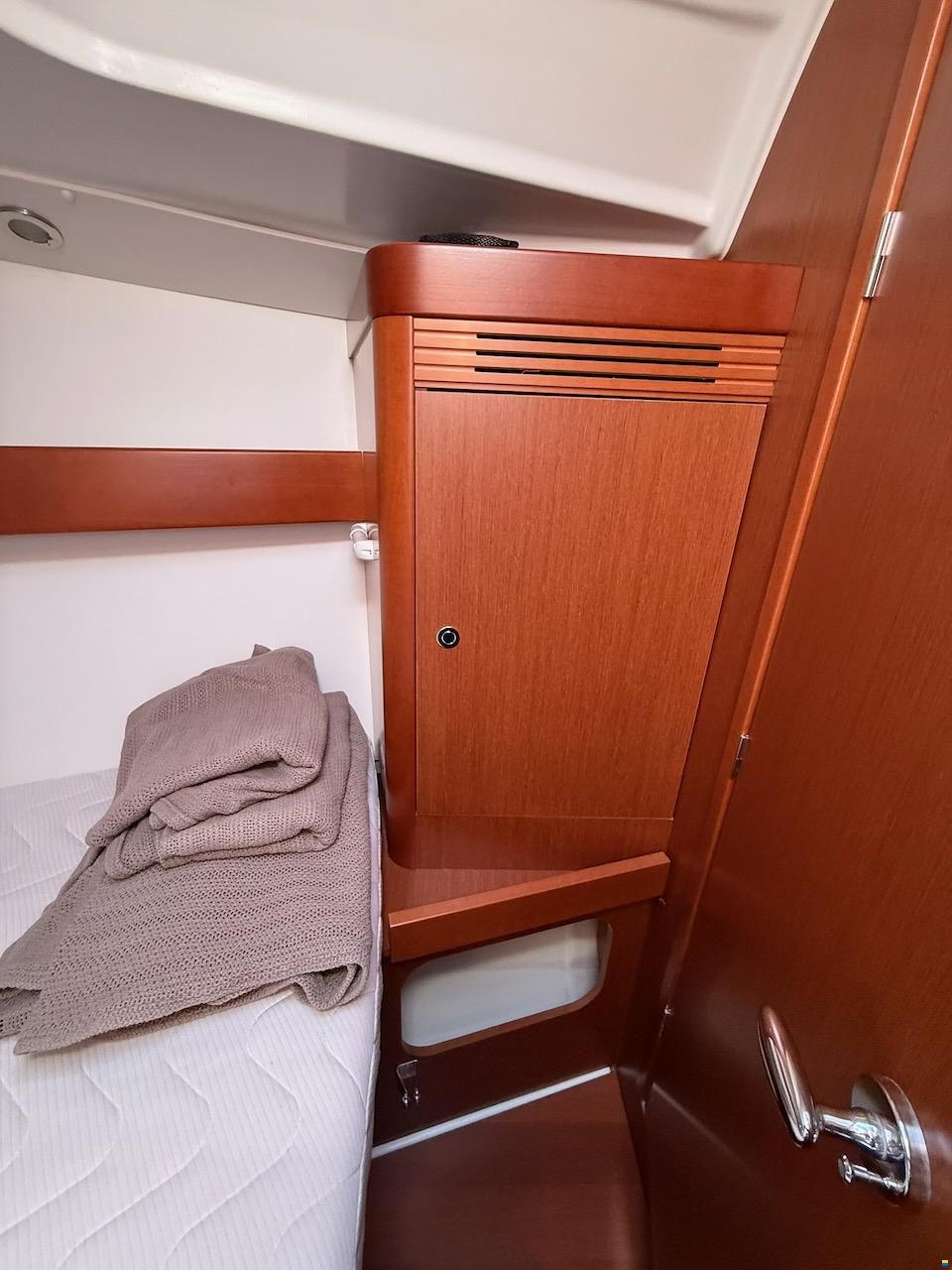 Beneteau Oceanis 34